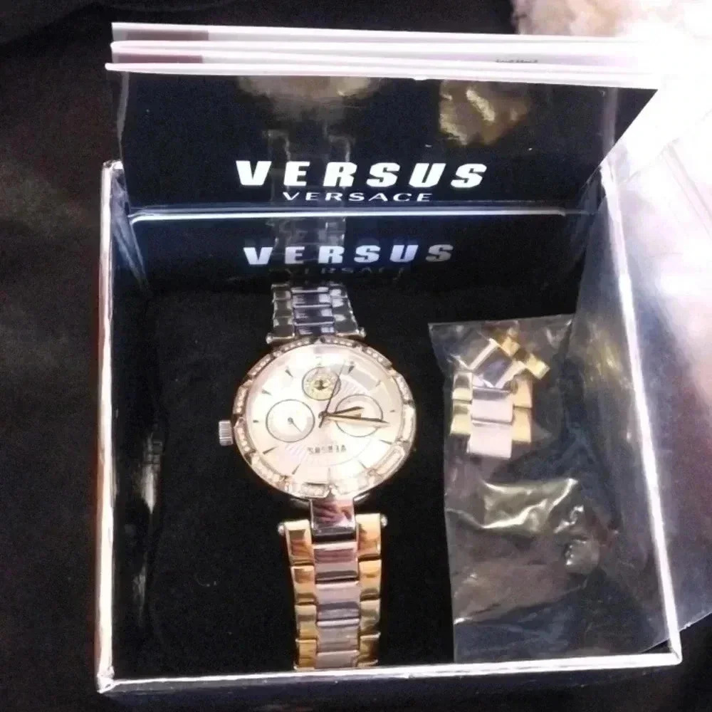 Versace Watch (New)